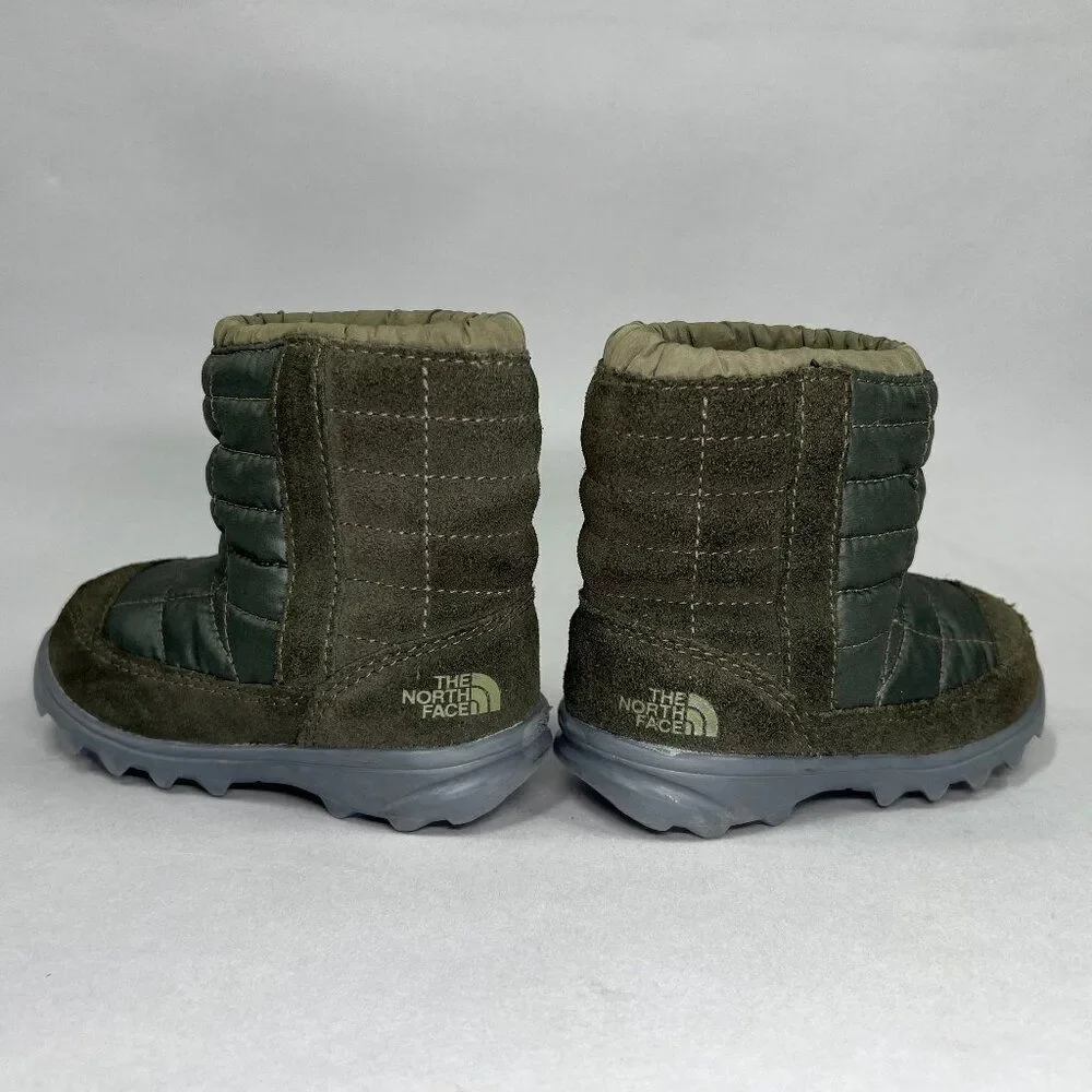 The‎ North Face Boy's Size 5 Green Winter Boots